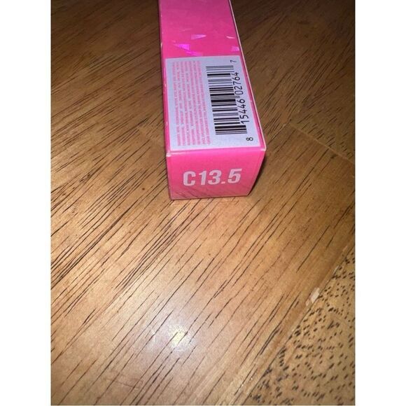 Jeffree Star MAGIC STAR™ CONCEALER C13.5 - Picture 5 of 5